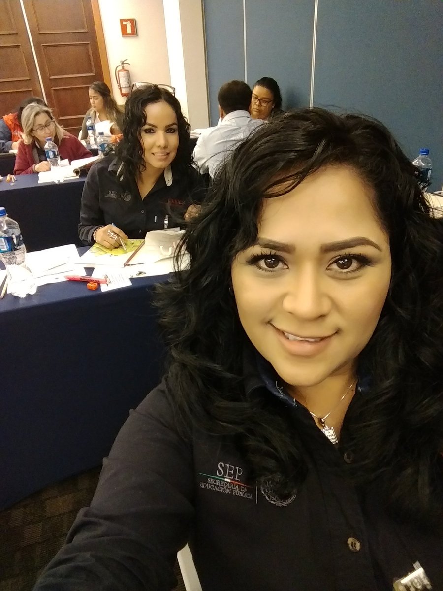 noislooar's tweet photo. Lo mejor de la vida no es lo que esperas que llegue, sino eso por lo que trabajas día a día con una pasión inagotable.
#EducaciónComunitaria #Conafe #RedDeAprendizaje #BC #Mexicali #DelegaciónBC #ModeloABCD https://t.co/QhQj7xAWmd