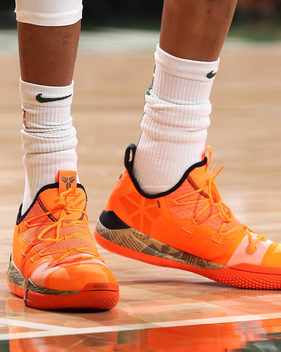 kobe exodus orange