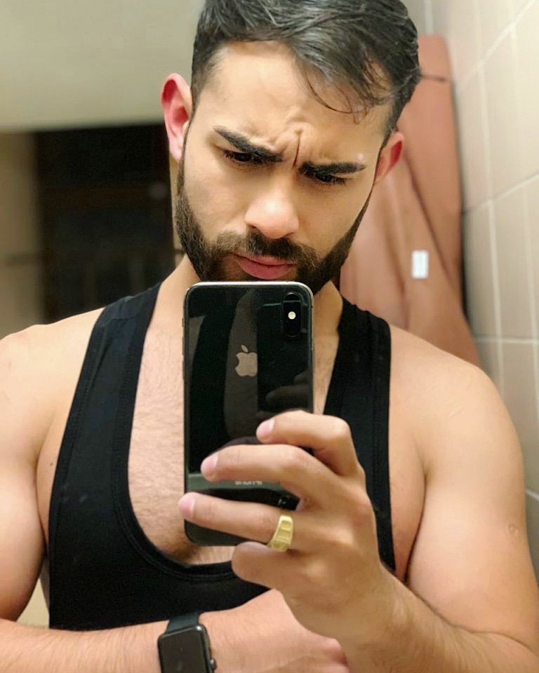 GeorgeGlezzGG's tweet photo. #NochesDeCafé #WorkOut #LiderYR #VictoriousUnderwear #GGMen #GG #YvesRocherZac #Limón https://t.co/D1ciNfu4pX
