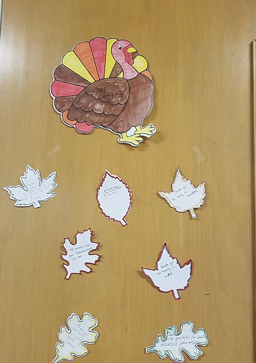 MelanieShedd's tweet photo. #PrinGivingTuesday was a success! Over $400 000 raised! Students shared their #gratitude for me with notes on my door! #Ilovemyjob #teacherlife #magnifythegood https://t.co/NcIHU21Z4r