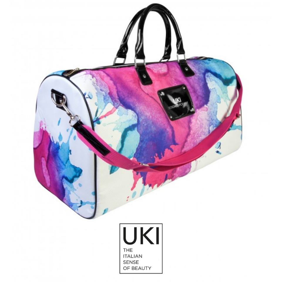 UKIMALETTI's tweet photo. Uki is synonymous with style, from the products to the accessories.
Which is your UKi's favourite bag, flash or splash?
Discover them >>> https://t.co/hpXGTBmvt8

#Uki #ukiinternational #thesenseofbeauty #accessories https://t.co/zkKN0lLwqF