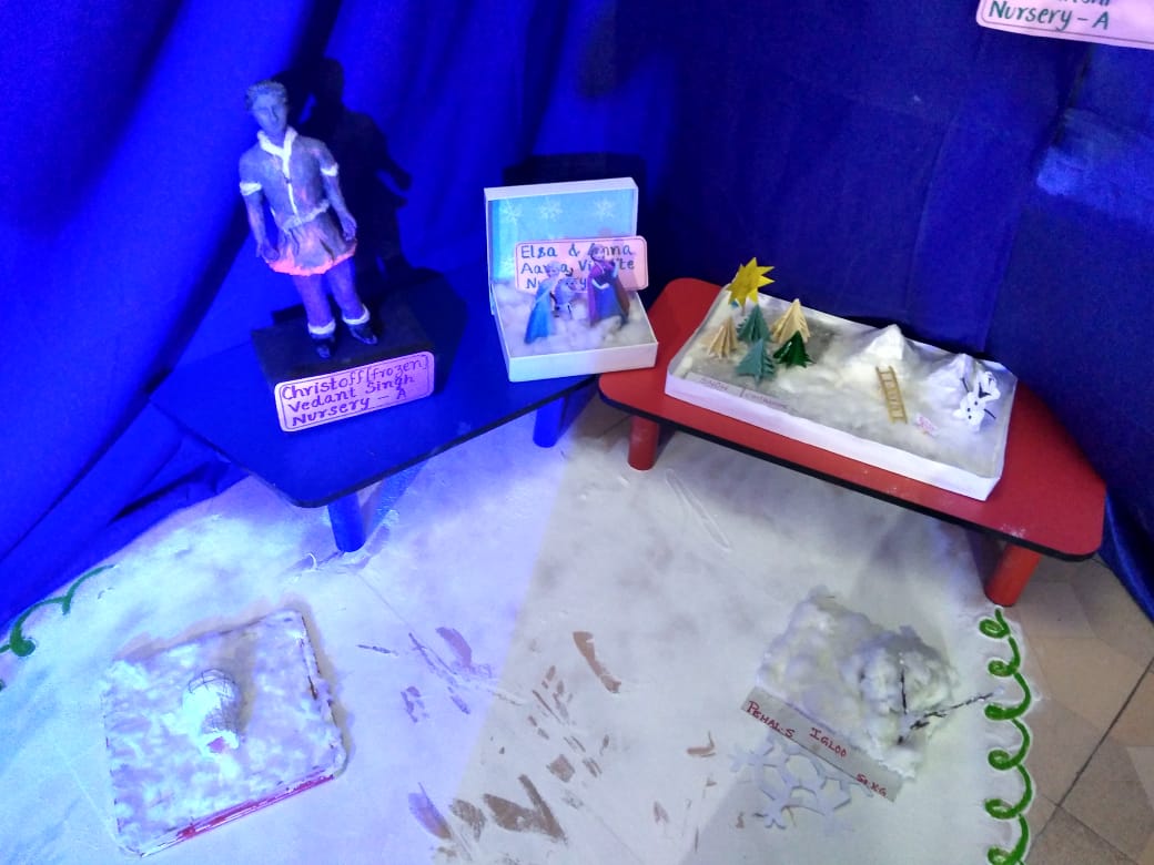 KidzeeIndia's tweet photo. A fair was arranged at Kidzee Wagholi Lohegaon Center, Pune, where the students are their parents, were invited. The students prepared some basic models which were showcased at the fun fair. Take a look here. https://t.co/XJGkXSkfrf