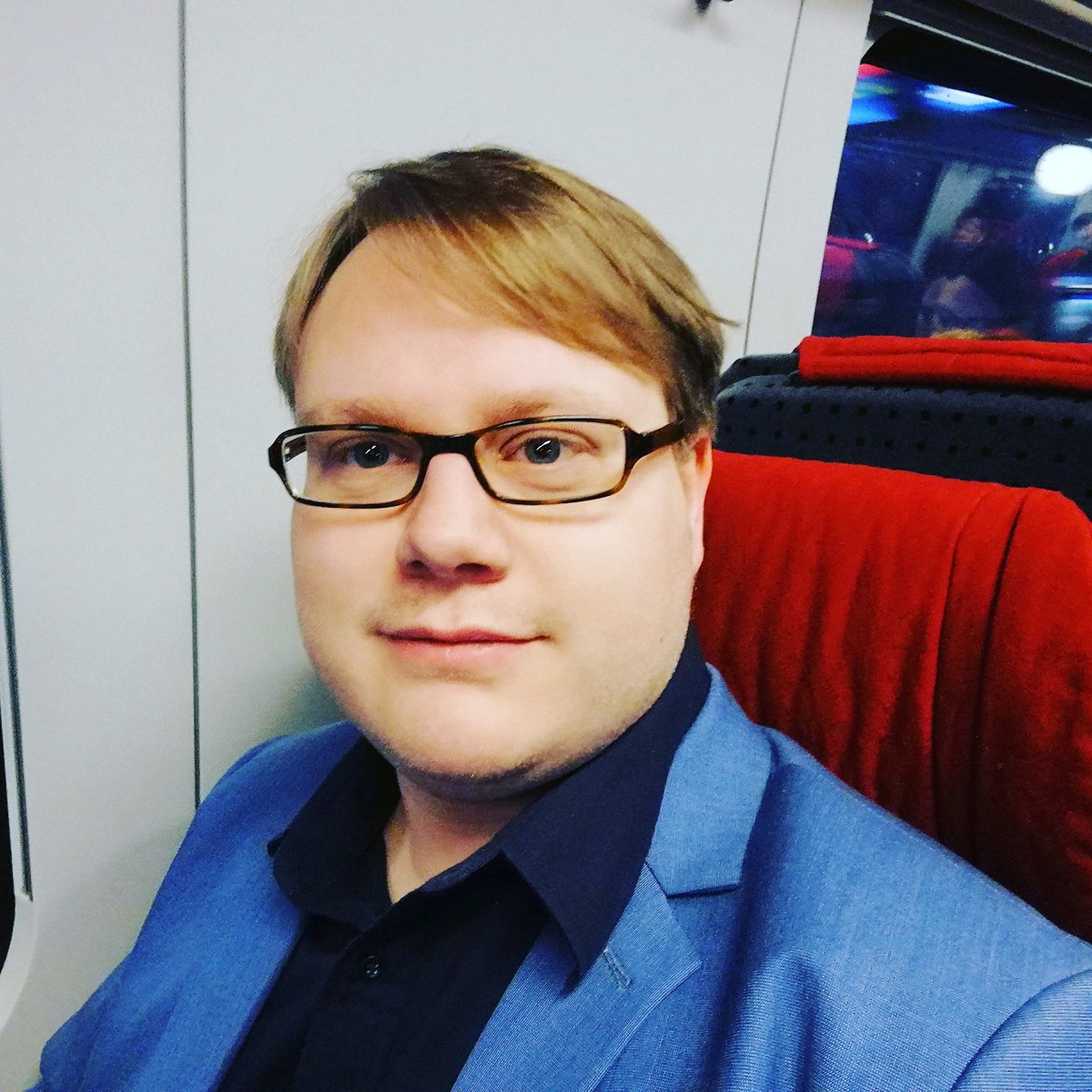 fragdenroger's tweet photo. Guten Morgen zusammen. Ich bin auf dem Weg nach Zürich zu einem Online Marketing Coaching. Der Kunde benötigt Hilfe im Bereich Facebook, Instagram und Google Ads.
https://t.co/wGbKO4ObCE 

#coaching #onlinemarketing #facebook #instagram #googleads #FragdenRoger https://t.co/W03rui6MXg