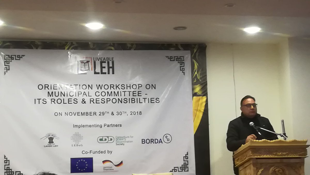 Anirudhha19's tweet photo. D 1 session 3 Mr Fayaz Ahmed, Chief Town Planner, Srinagar capacitating newly elected councillors of LEH AND LADDAK on J&K Municipality Act #74thconstitutionalamendment
@IGSSS @aravindunni23 @tikender @evita_das https://t.co/0WlZspzjJG