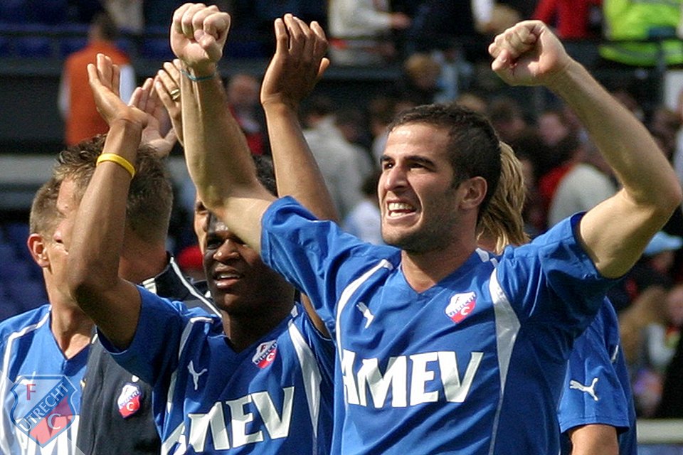 fcutrecht's tweet photo. 😥 Vandaag exact 13 jaar geleden. Nederland ontwaakt met het nieuws dat David di Tommaso compleet onverwacht is overleden. David di Tommaso: Voor altijd nummer 4. #fcutrecht #DiTommaso https://t.co/J1HjUkT9Od