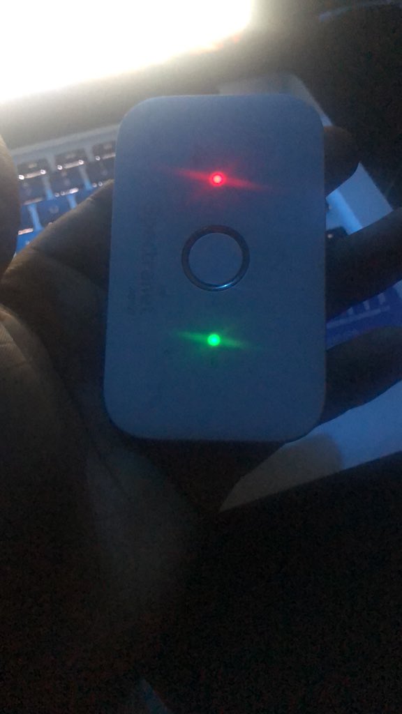 waybill_it's tweet photo. @Spectranet_NG what’s happening ever since I upgraded my data plan from the 25gb to 40gb my spectranet modem has been showing the red light. What’s happening. I’m so frustrated at the moment. https://t.co/0SWvk1KZDb
