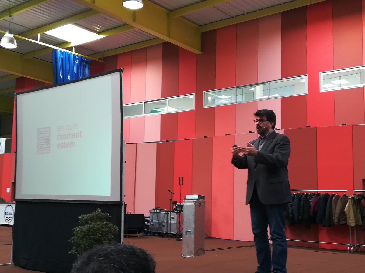 CherryTechSL's tweet image. La passió del futur, conferència de @genisroca al #congrésemprenedoria @AltaMarCalonge interessant repàs a l'evolució de les noves tecnologies en els darrers 20 anys per projectar els canvis socials i econòmics que ens vénen