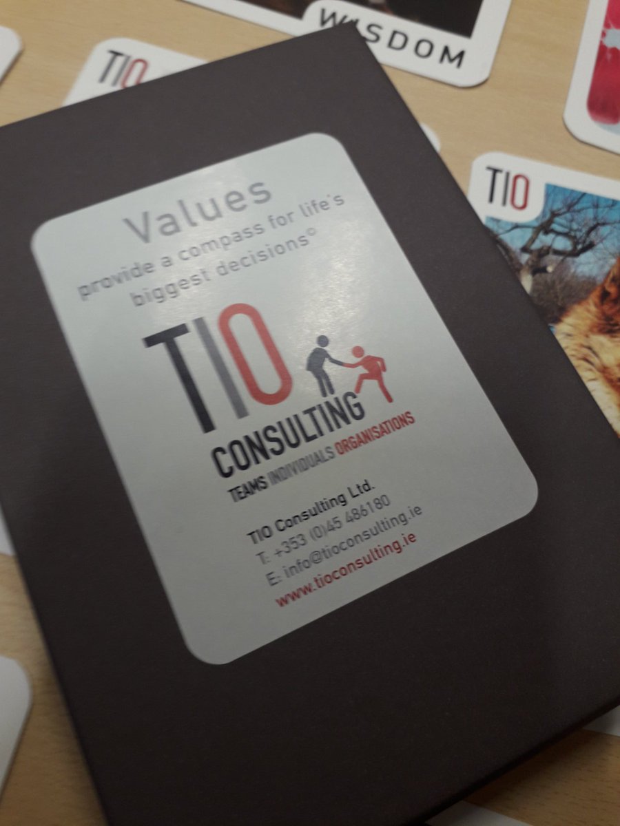 1BlondePreneur's tweet photo. @Network_Ireland @ONeill_Aisling @NatGarlandCooke #RT Loving these new #valuecards from @TIOConsulting @WomensInspireIE #business #women https://t.co/aG0gJVMCDs