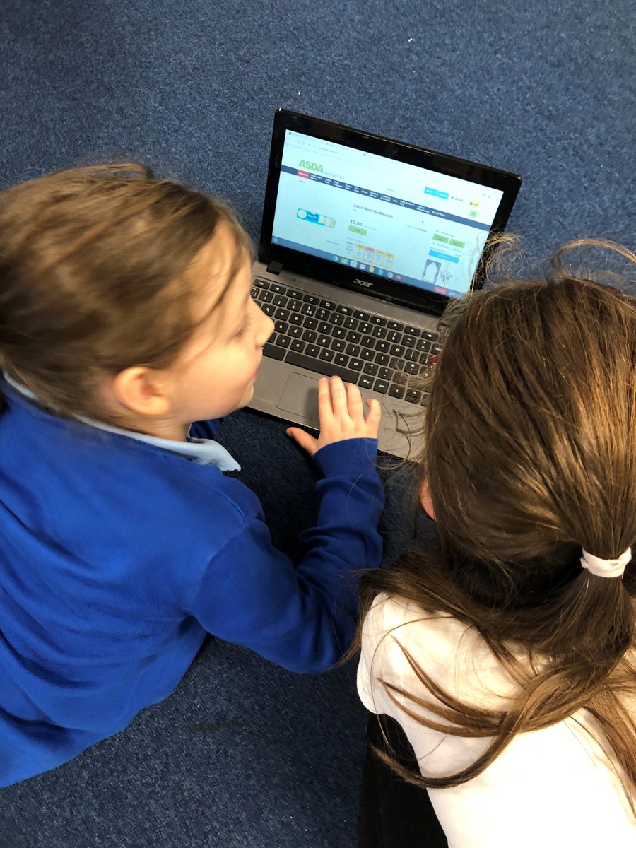 misspindar's tweet photo. We're having fun learning how to use formulas on Google sheets to help plan party food for our upcoming Christmas party, whilst sticking to a £20 budget #montytech https://t.co/OPSGE7BnLD