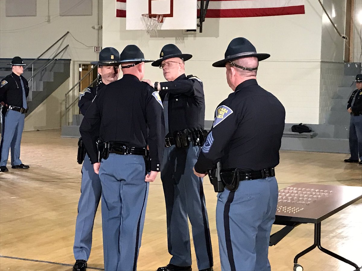 IndStatePolice's tweet photo. Supt. Carter addressed the 55 members of the 78th @ISPAcademy  minutes before each recruit received their ISP uniform collar insignia. This is a benchmark event in the final weeks of training before assignment to their duty station for 3 months of field training. @GovHolcomb https://t.co/aLaOyojFZC