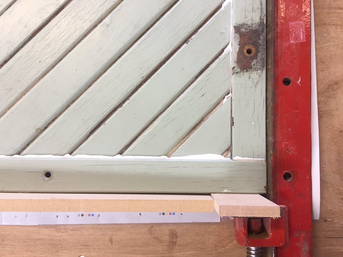 mkartscentre's tweet image. Sneak peek &amp;amp; the start of something special. This wood once lived as garden furniture. Now it’s been #reclaimed &amp;amp; given new life as part of our #collectingcommons table! Join us for the big reveal on Sat 08 Dec, 11am-3pm. Free, all welcome. eventbrite.co.uk/e/opening-part…  #ACESupported