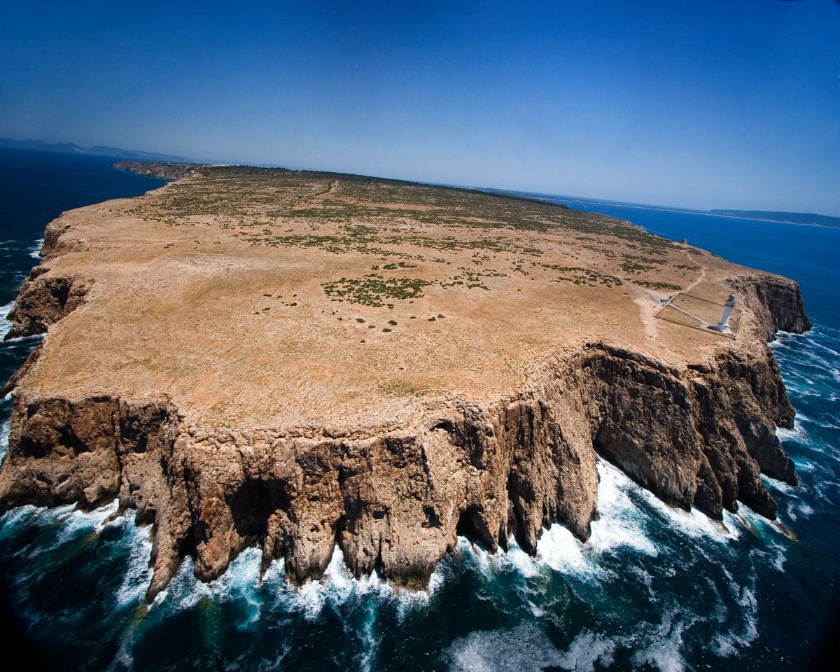 📸 Es Cap de Barbaria des de l'aire! #JJFotògraf #Formentera #photography #photo #photooftheday #photographer #Formenteraphotographer #Formenteralovers #Formenteranatural #paisajes #urbanphotography #Fotonatura #Fotoaérea #EsCapdeBarbaria