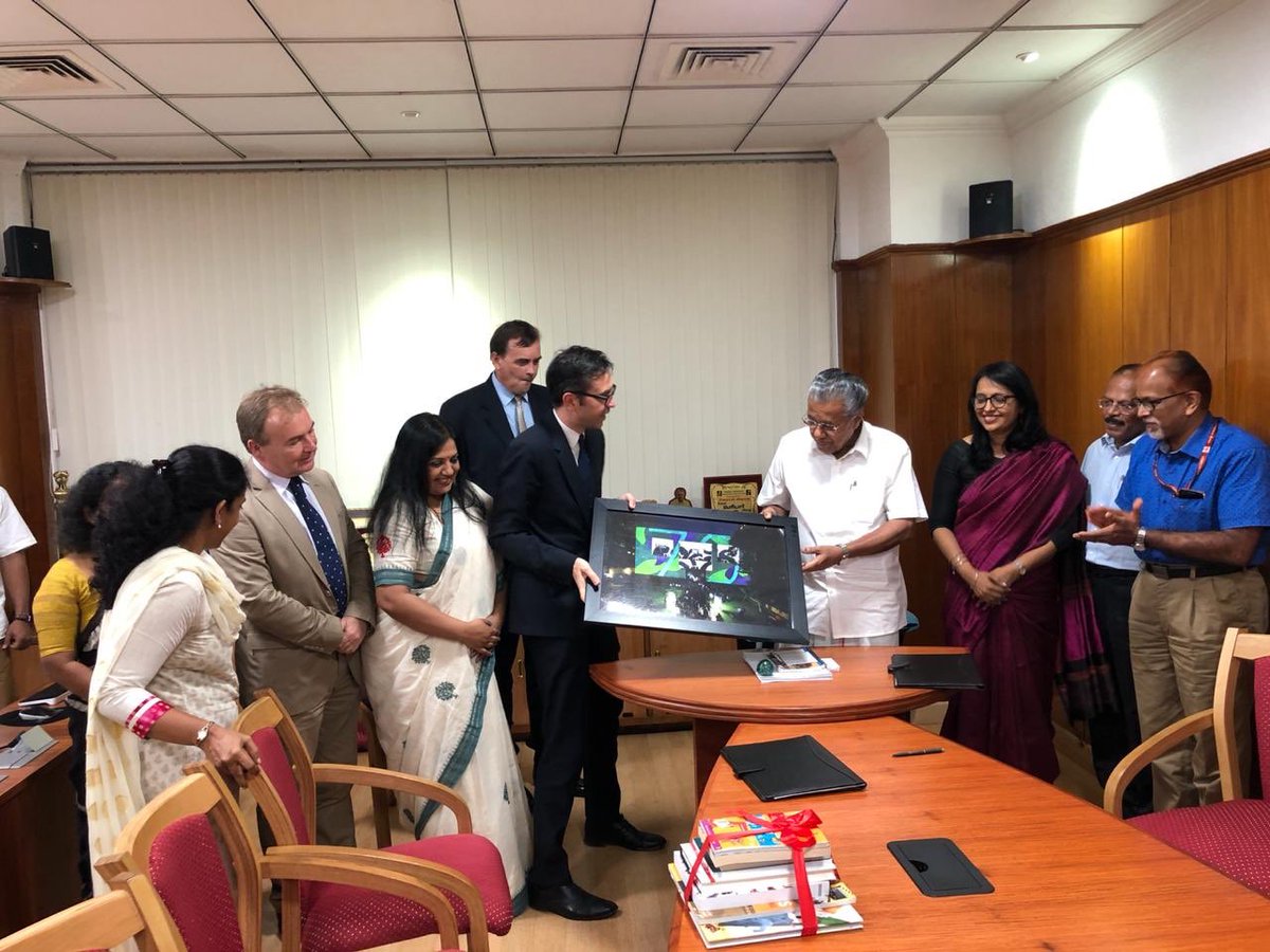 Delighted to sign an MOU with #Kerala in presence of Hon’ble Chief Minister @CMOKerala and @UKinIndia High Commissioner.  We’re donating 750 books to the British Library Collection held in the State Library to make our #70Years - #Kerala #UK #BritishCouncil #inspiredbyIndia