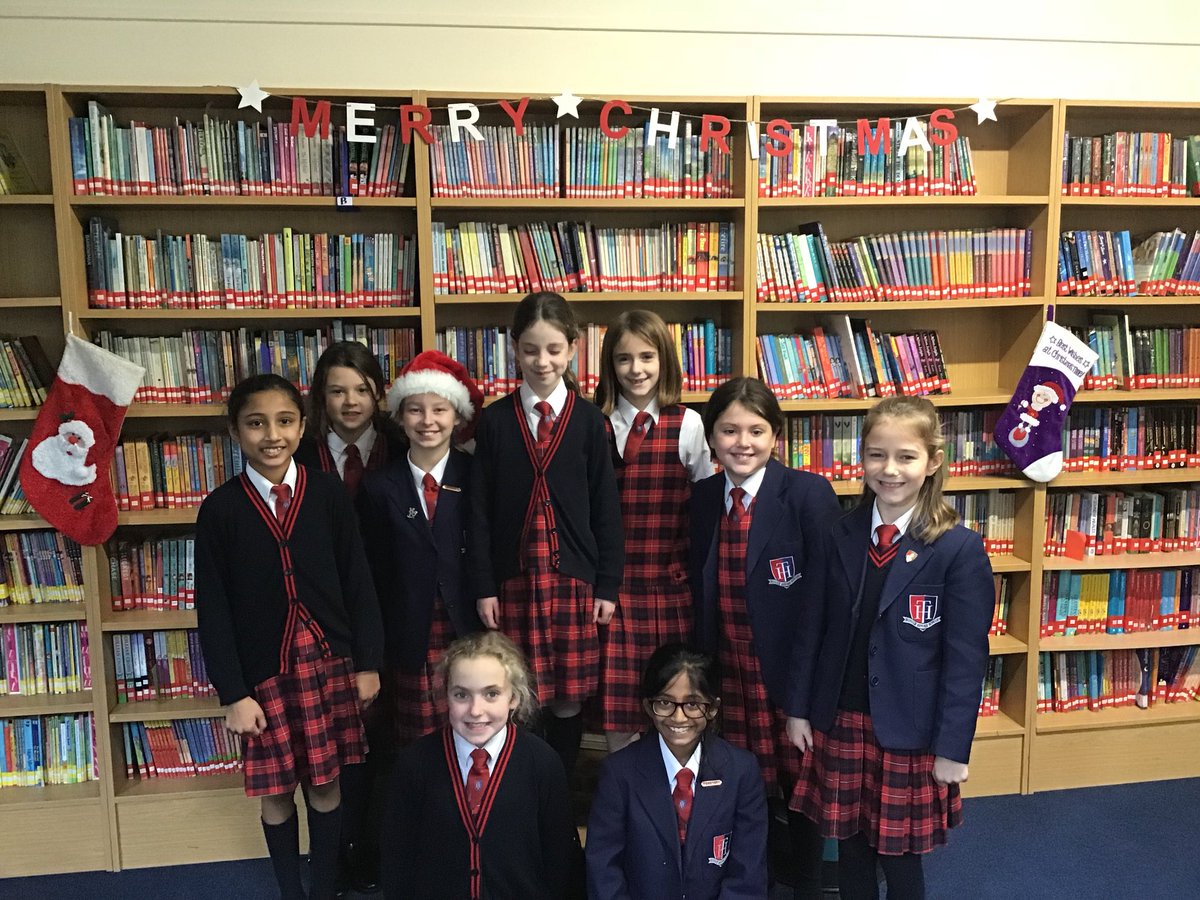 THSch_Junior's tweet photo. Thank you to Mrs Hyder for decorating our #juniorlibrary! We love it! π π
π π
@TalbotHeathSch https://t.co/7Q4fmEmva5
