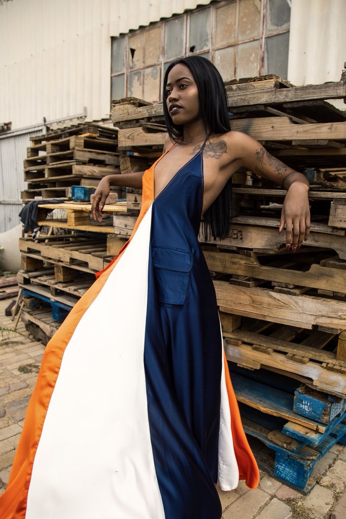 cerofiedstudio's tweet photo. Ndapcee Studio Collection 2019 |Models: Lisa &amp; Ndapcee | Photographer: Tuva Wolf | https://t.co/ospPoQuKnh