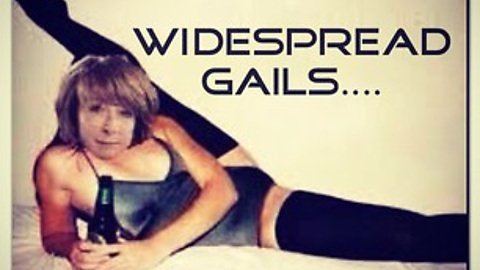 its_me_kate85's tweet photo. Windy one out there today guys and girls stay safe and wrap up #widespreadgails #Corrie https://t.co/6mq1CiK73h