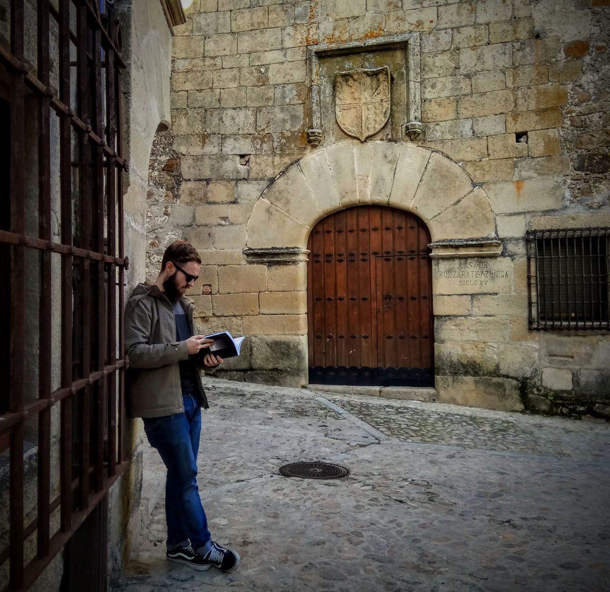 #NuevoPost. Os presento "La #Naturaleza se abre camino", artículo con el que he contribuido al libro “#Extremadura, Naturaleza Urbana”, presentado en el VIII Encuentro de Bloggers de Extremadura, promovido por el area de Turismo del Gob. de Extremadura. buff.ly/2raXNpG