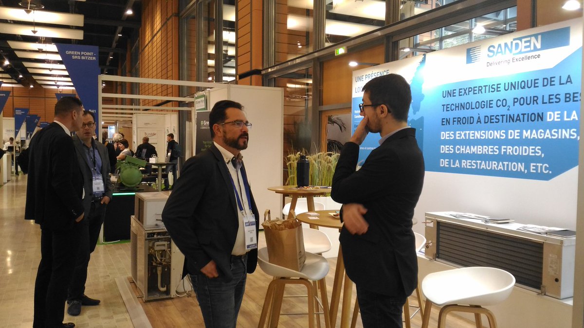 co2_technology's tweet photo. #SIFA2018 Jour 2, toujours prêt à vous accueillir ! N'hésitez pas, et même si c'est pour une petite soif, on vous attend stand B35, les bières japonaises sont au frais 😉 https://t.co/ZQBYYJKCFw