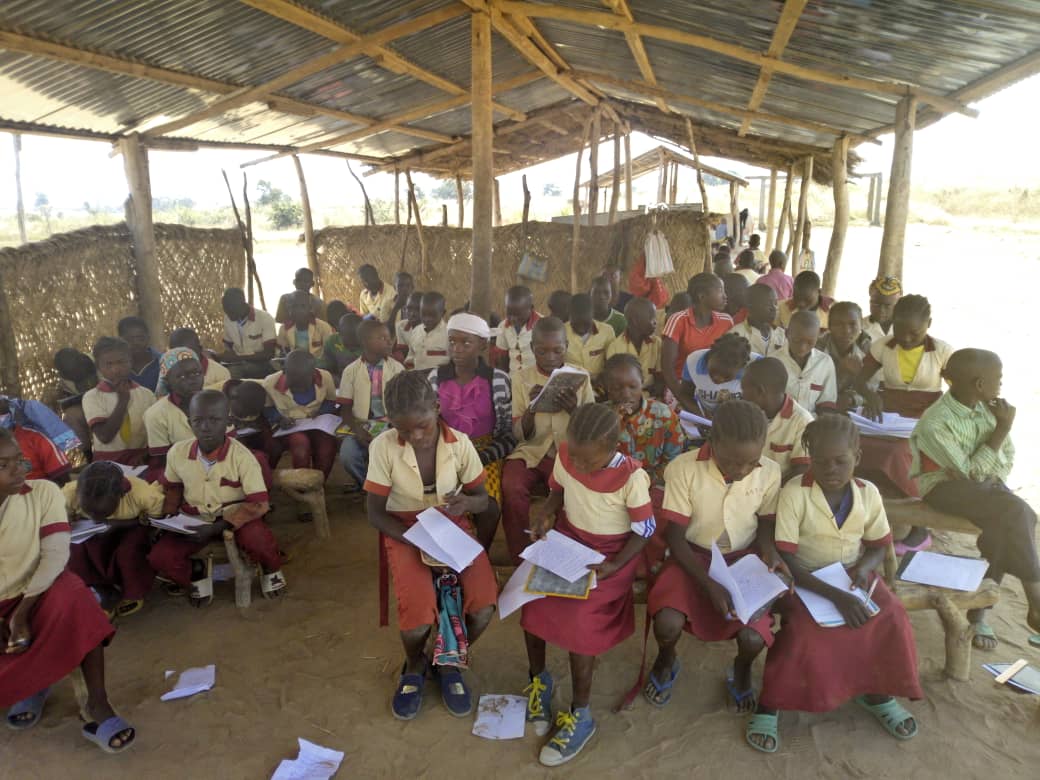 School supplies to pupils and teachers in Far North region-Cameroon
Happening now!
Lets share to relieve
#ascovime
#education
#EducationForAll 
#CommunityEngagement
