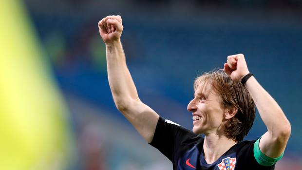 LukaModricBio's tweet image. ¡Llega... #CyberModric! Tras la buena acogida de ventas en la #BlackFridayWeek, ampliamos el precio promocional a 9&apos;99 euros hasta este próximo domingo, ¡Aprovecha y hazte con el libro con un 33% de descuento!
Link para compra aquí 👉 amazon.es/dp/1973118149/… vía @amazon