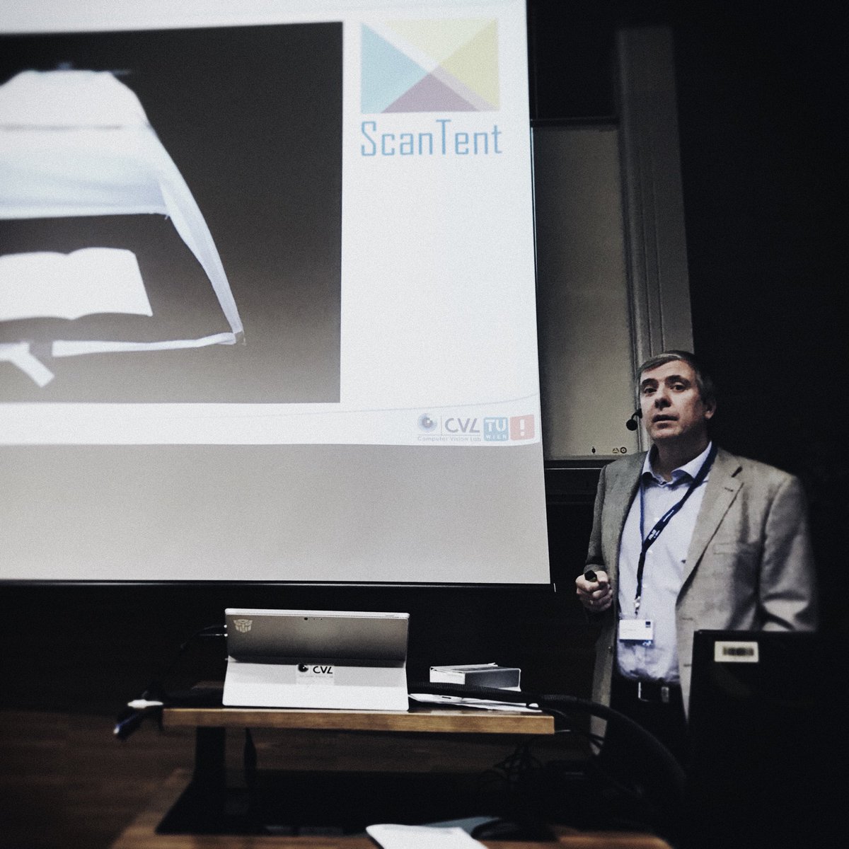 wolfgangaigner's tweet photo. Very interesting keynote talk by ⁦@RobertSablatnig⁩ about writer identification on historic manuscripts at Forum Media Technology ⁦@fh_stpoelten⁩ https://t.co/A7hACncr6J