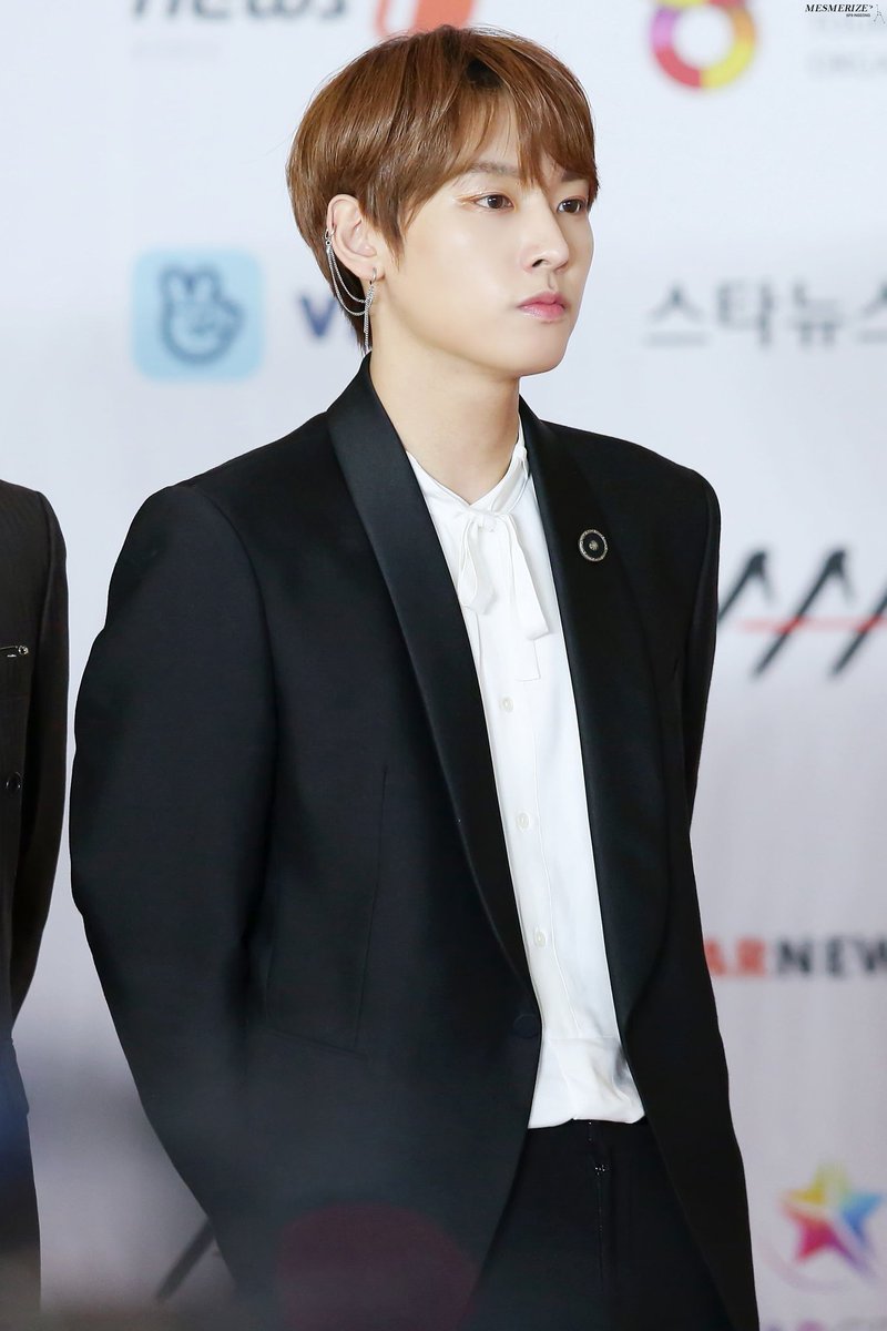 kim inseong sf9 fedame kim inseong sf9 fedame