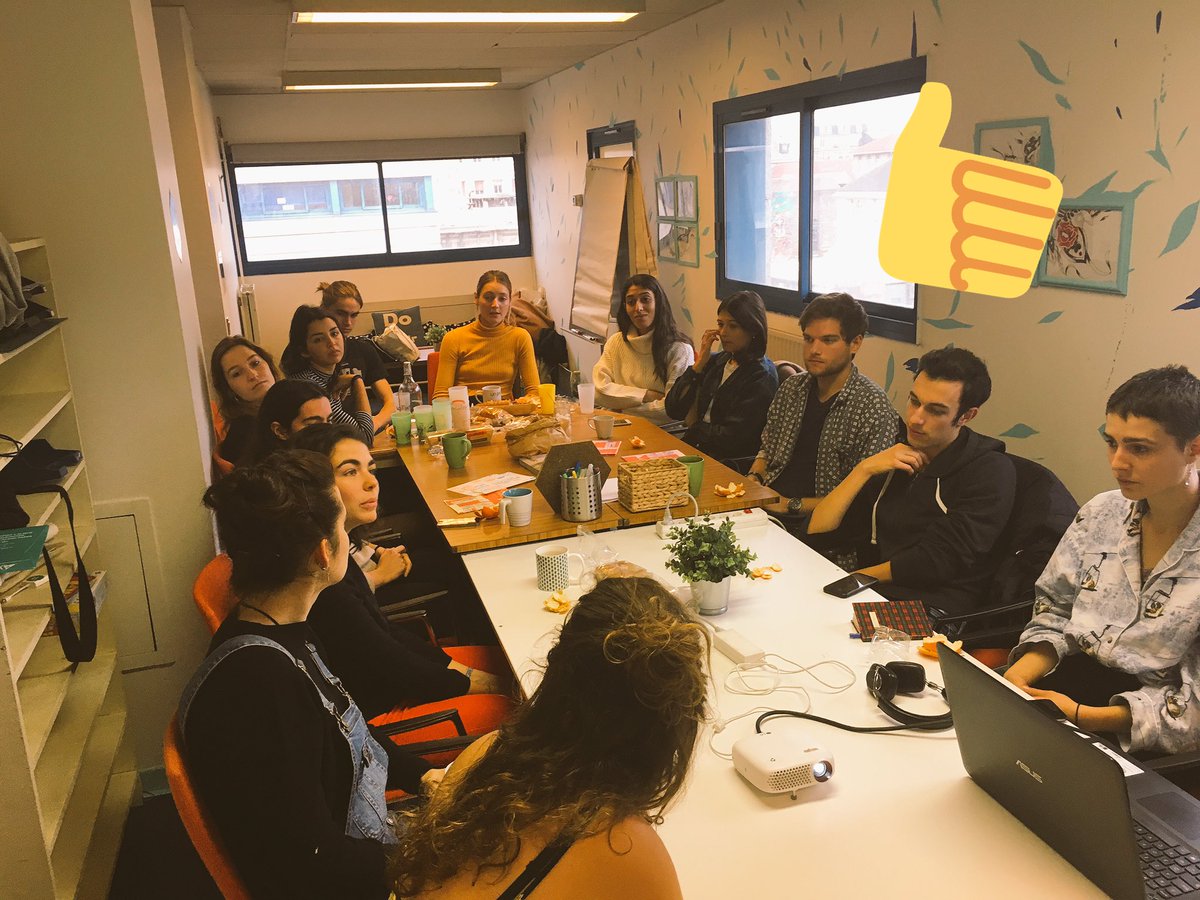 La Ruche (@rucheparis) on Twitter photo Une belle brochette de services civiques ! Séminaire qui regroupe toutes les jeunes pousses du #RRuches ! Belle jeunesse engagée ! <a href="/RucheBordeaux/">La Ruche Bordeaux</a> <a href="/RucheMarseille/">La Ruche Marseille</a> <a href="/RucheMontpel/">La Ruche Montpellier</a> @LaRucheFactory #RucheStGermain Une belle brochette de services civiques ! Séminaire qui regroupe toutes les jeunes pousses du #RRuches ! Belle jeunesse engagée ! <a href="/RucheBordeaux/">La Ruche Bordeaux</a> <a href="/RucheMarseille/">La Ruche Marseille</a> <a href="/RucheMontpel/">La Ruche Montpellier</a> @LaRucheFactory #RucheStGermain