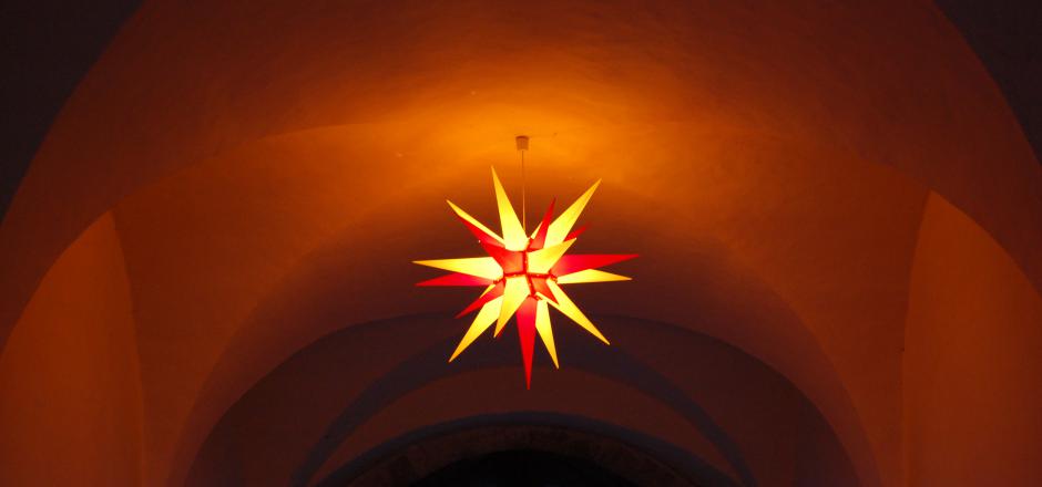 Friedenstein's tweet photo. #Glühweinduft und #barocker Glanz in den #Schlössern 🏰der #SchatzkammerThüringen - Alle Infos zu Veranstaltungen wie #Weihnachtsmärkten 🎄 #Konzerten 🎺 #Lesungen 📖 etc
in der #Advents- und #Vorweihnachtszeit unter https://t.co/GDfC3queu6 #Museum #ThüringerMuseen https://t.co/0tou9WmrGn
