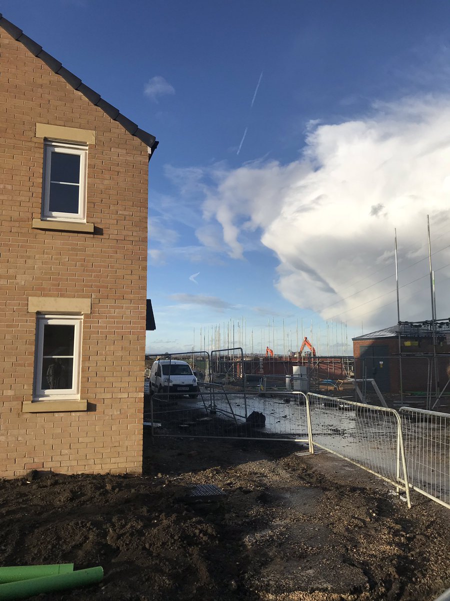 housingonthema1's tweet photo. Affordable, yet desirable homes at Morley, perfect for first time buyers. (2/3) #lbuhousing https://t.co/huR8QQ5r18