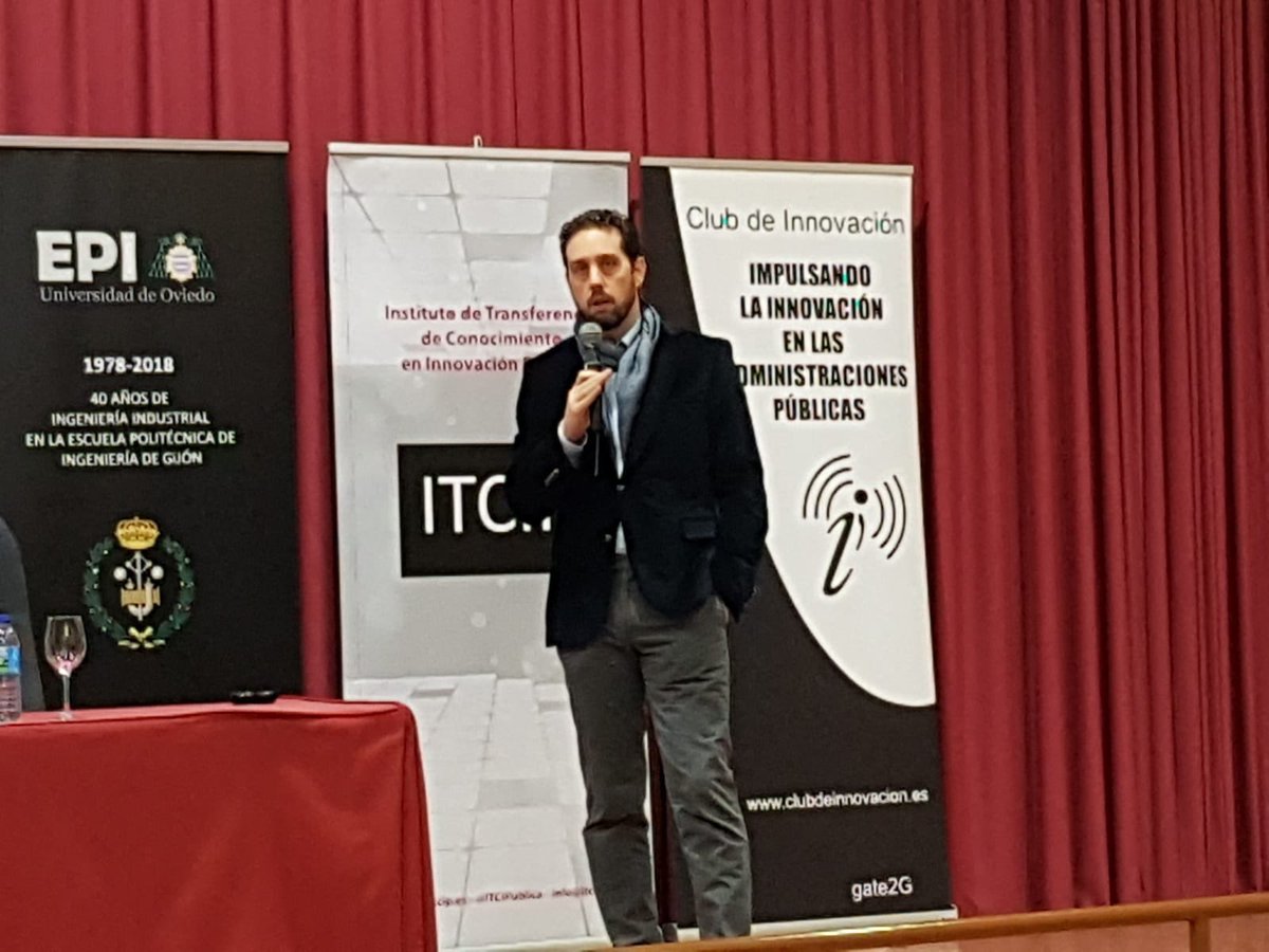 ThinkTankTIC's tweet image. Rafael Hayas @CNarquitectura nos cuenta su experiencia en el uso de #BIM en #BIMtour de #Gijón

#arquitectura #Ingenieria #edificación #proyectosBIM #construcción