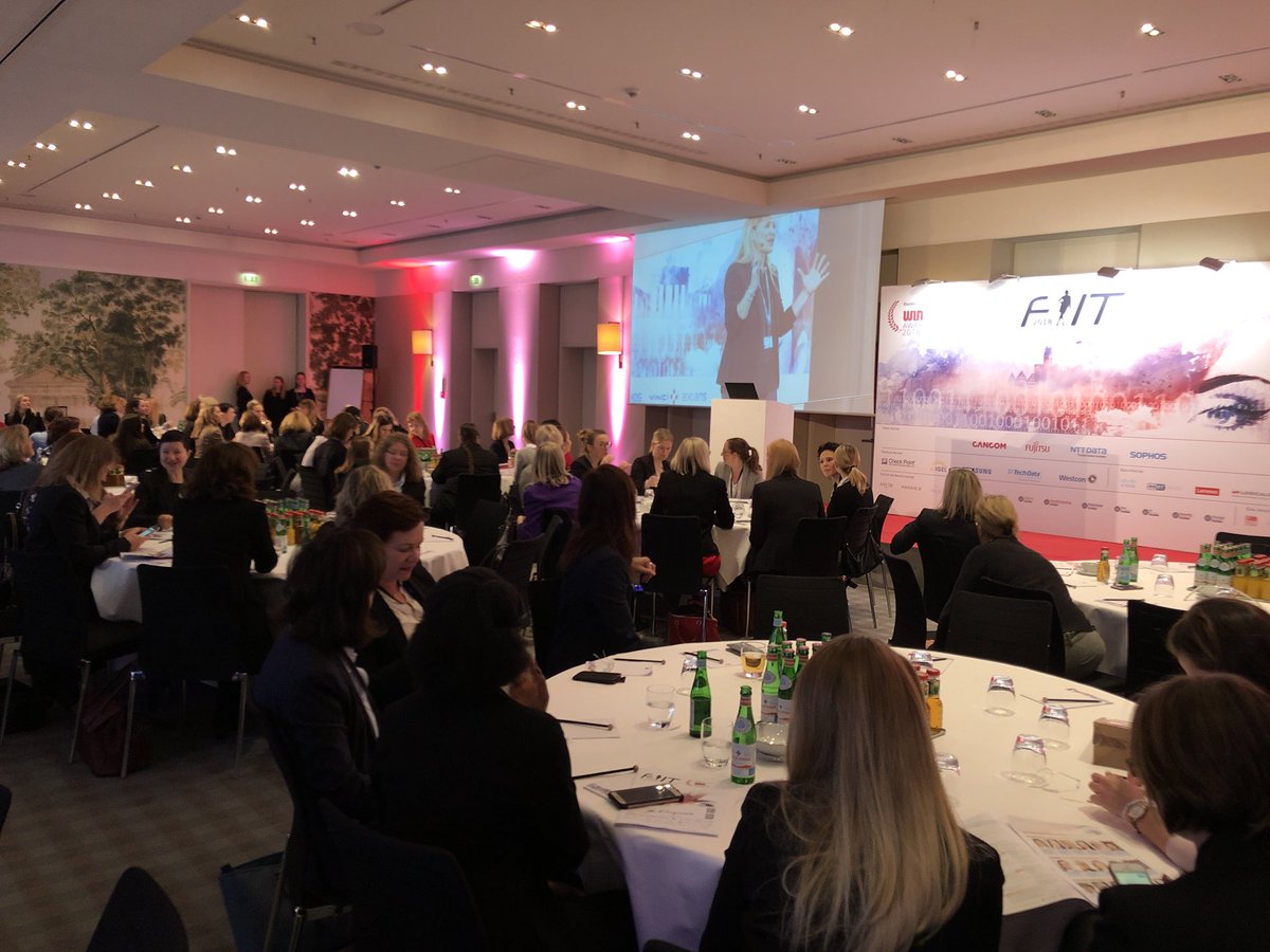 Alexandra Rutz (@alrutz) | Twitter