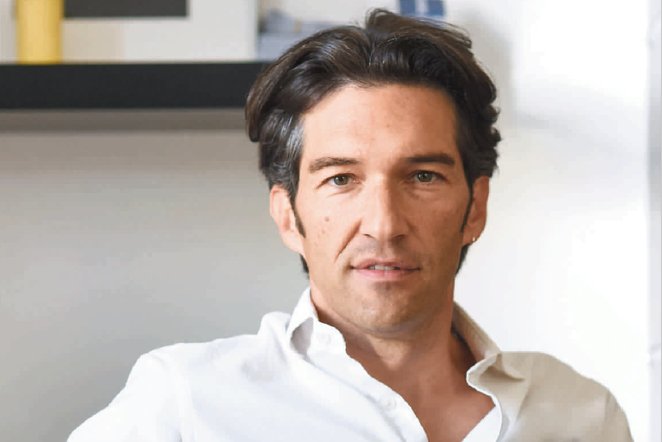 SUPSIAlumni's tweet photo. Hamos Meneghelli, diplomato EMBA SUPSI, si è raccontato sul nuovo numero della rivista INLINE di FH Schweiz. All'interno dell'articolo troverete il percorso che lo ha portato a voler intraprendere un'ulteriore (...)

https://t.co/XFpeUVKvXX

 #news #EMBA #SUPSI https://t.co/L3Q9o6W9Yl