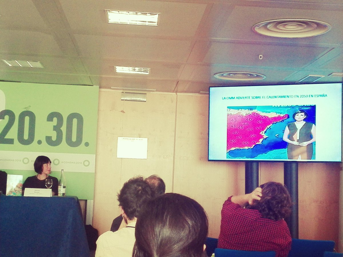 Marta_RI's tweet photo. @icatalist Creatividad e innovación para actuar localmente ante los retos ecosociales #ForoTransiciones #CiudadesMovimiento #CONAMA18 https://t.co/qP8ZH66P2i