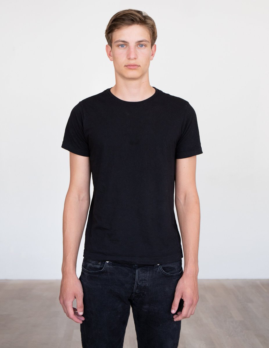 LeManagement_'s tweet photo. Philip Anzalone fresh polaroids 📸 #LMmen #lemanagement #model #malemodel #philipanzalone https://t.co/6oVNEn7WCw