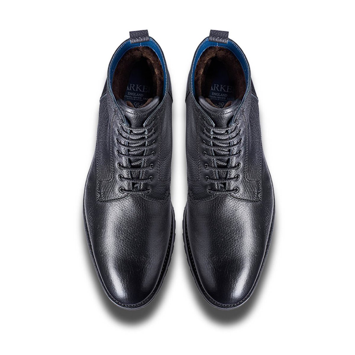 UNMUTE_URSELF's tweet photo. Stand out in style this festive season with these stunning looking boots. Shop SULLY here => https://t.co/FuU9UKNKe3 #igaspofficial #barkershoesltd #thursdaytidyup #Madeforwalking #Solidbootchoice https://t.co/Quz80QF65T
