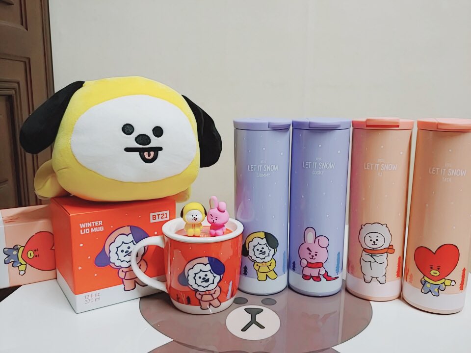 Angely_JM's tweet image. BT21 윈터 머그컵&amp;amp;텀블러 도차쿠💕
아고 예뻐🤧🤧💜
(Feat. 모니터피규어, 미니필로우)

#탕진잼 
#GiftMyself
#방금또장갑지름
@BTS_twt