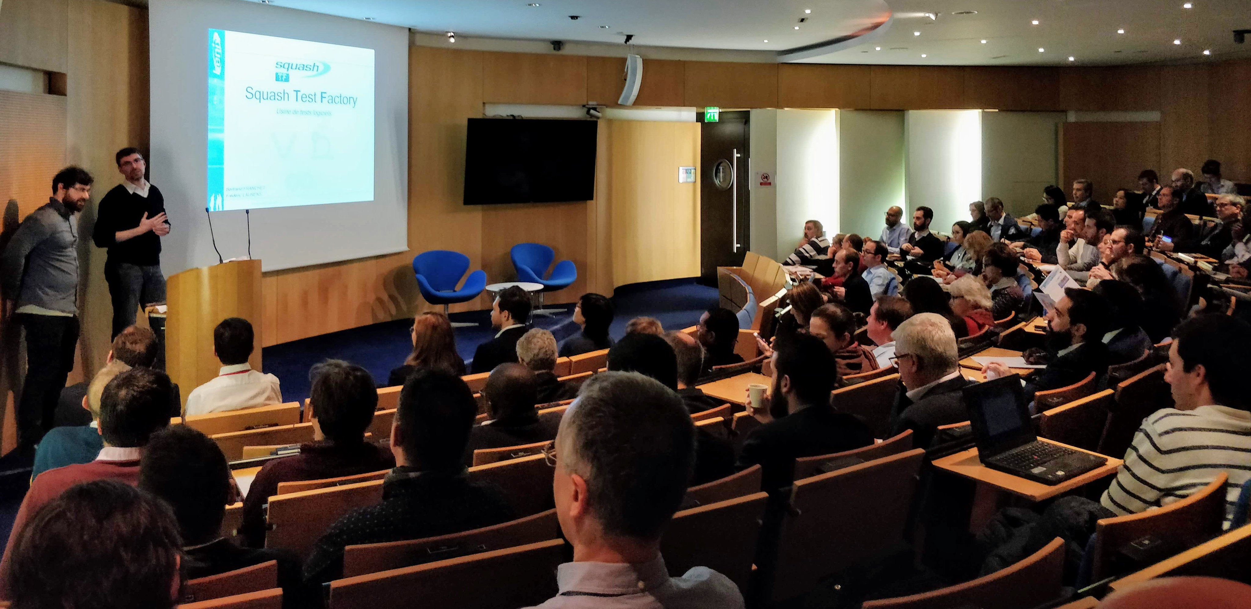 Squashtest Fred Bertrand From Henixgroup Currently Presenting Squashtf Preview At The French Software Quality Club Squashtf Test Factory Is The New Squashta The Latter Will Become A Component Of