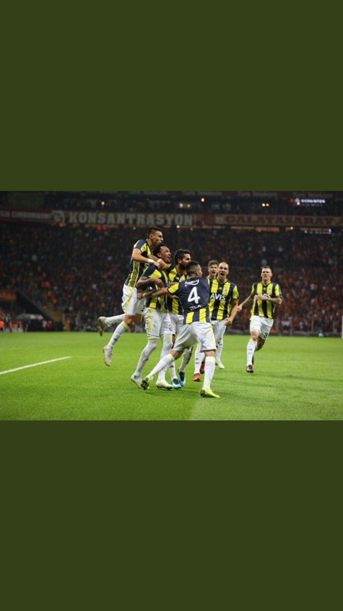 Salıncaktan düşen çocuk hiç küser mi parka 💙💛#FenerinMaçıVar