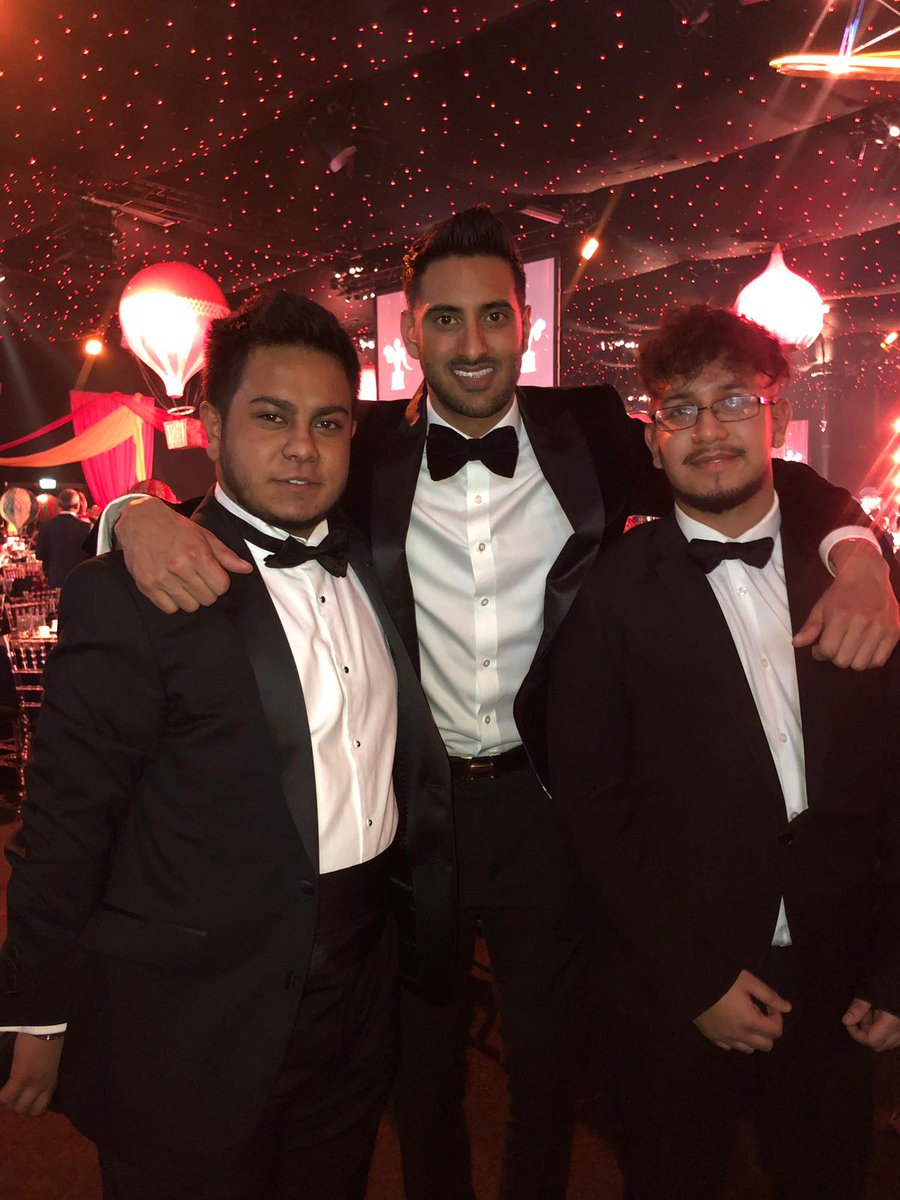 Great to meet you at the #BritishCurryAwards <a href="/daniel_elahi/">Daniel Elahi</a> 👌🏽🥂 Really appreciate your support and looking forward to seeing you go all the way in #BBCApprentice 🏆