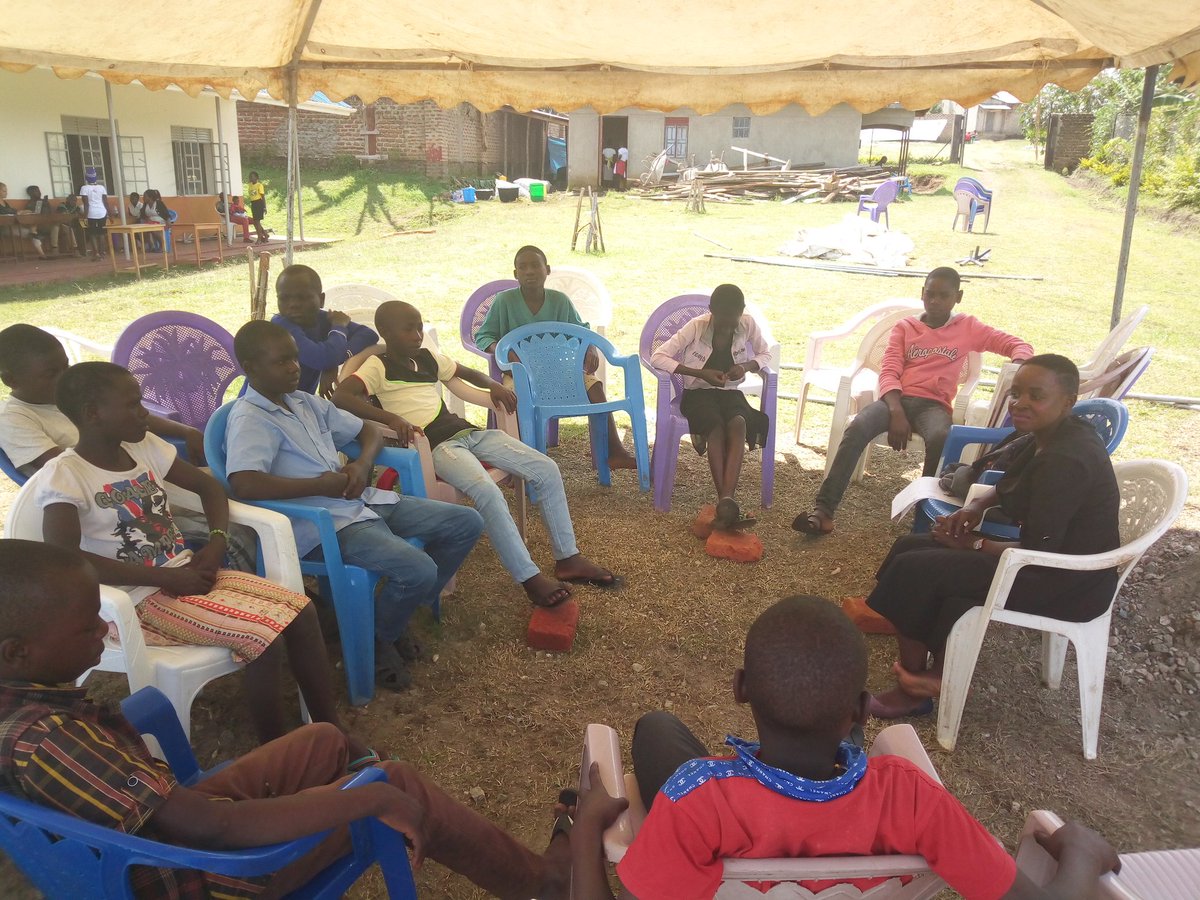 tendozworld's tweet photo. @StStFeedback @SalamanderTrust  @GFadvocates @NetworkAthena @Margaret2Happy @AlysaRemtulla @lmworeko Children need much attention their view are valid and important,staff of @tendozworld facilitating children on adherence, positive prevention in Fort portal https://t.co/w3lHvleFDO