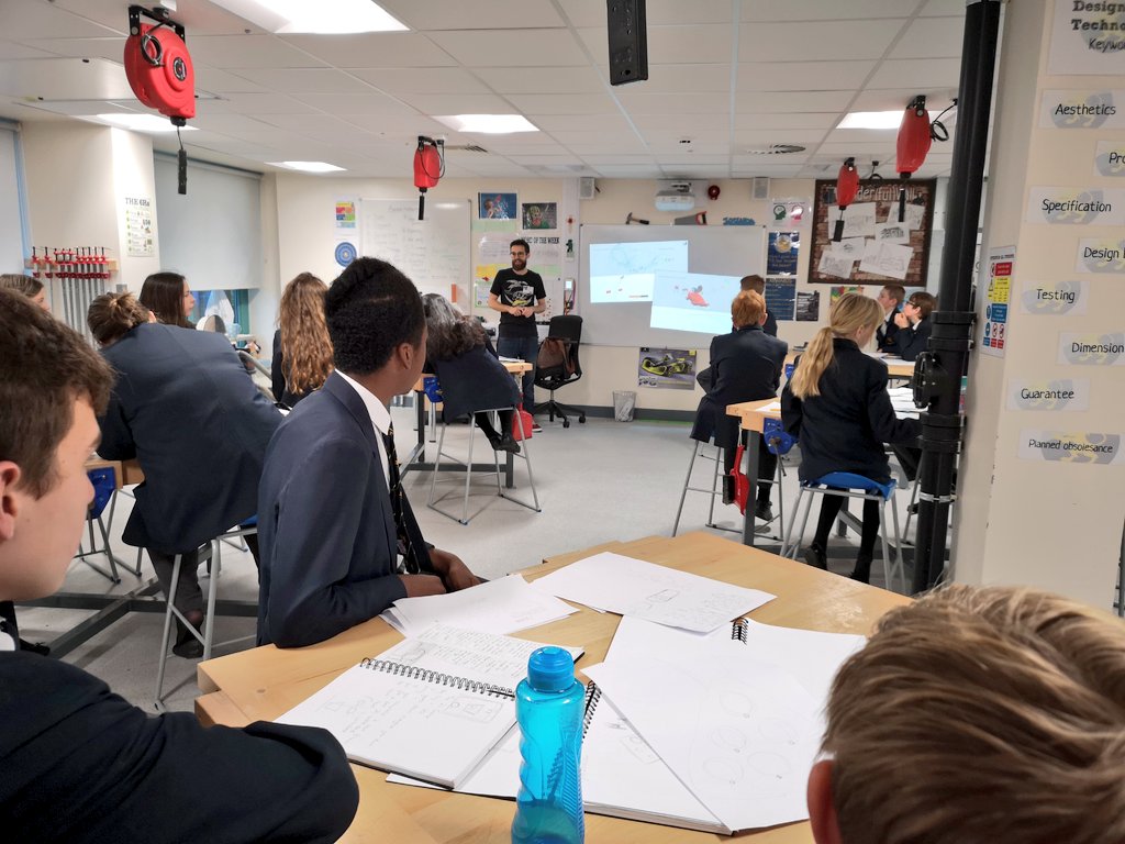 DandT_FP2's tweet image. We are also joined by James from @RareLtd 
Discussing games design and prototyping #designlabnation @FinhamPark2