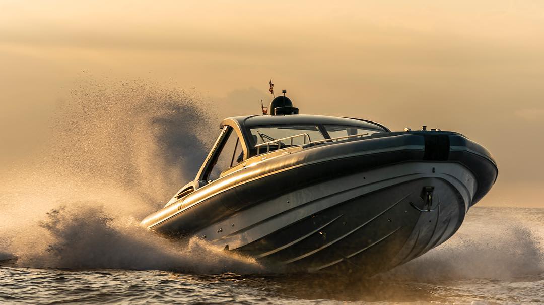 SF_yachts's tweet photo. Where technology and design come together for top navigation, continuing to make Pirelli PZero’s italian-made products a symbol of quality, beauty and innovation. Read more about the entire Pirelli Speedboats collection, click here. > https://t.co/YMLNp2zAe6 https://t.co/nJXJdqR5fP