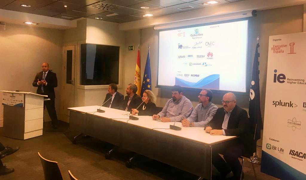 AUDEA_SDI's tweet photo. Actualidad | Como #expertos en la materia, hoy hemos moderado una mesa redonda sobre #Ciberseguridad en Cybersec Madrid Forum #Cybersec18, con empresas participantes como BEEVA (BBVA Next Technologies), Huawei y CNEC, entre otros.
#Áudeasemueve #eventos #tendencias #Seguridad https://t.co/hdJ9rjTsYd