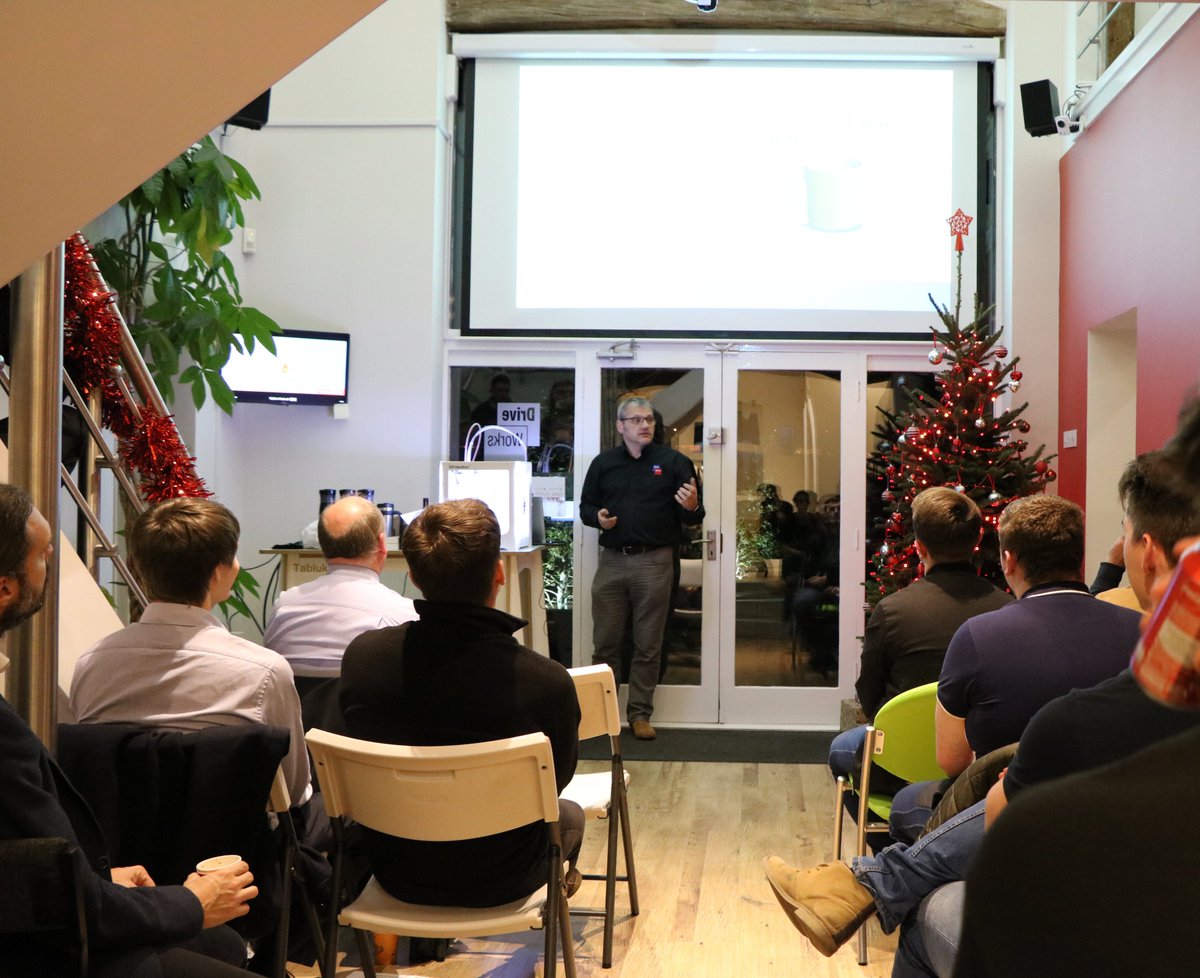 Do you use #SOLIDWORKS? Don't miss the <a href="/UK_SWUGNW/">UK-SWUG-NW</a> meeting on December 3rd in #Warrington. Whether you're a student or a professional, this is a great opportunity to meet other users and learn. It's free and food and drinks will be provided. See you there! ow.ly/r4zX30mNt1K