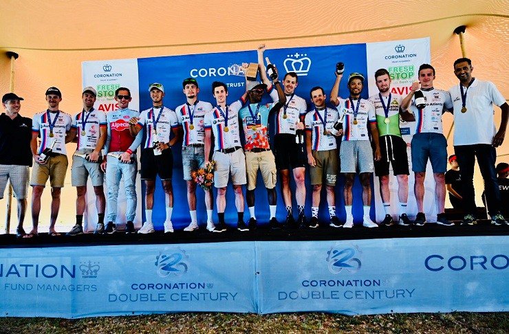 In_the_Bunch's tweet photo. #NovemberFavourites

#5: @bradpotgieter explains how Active Bodies managed to defend their @TheCoronationDC title: https://t.co/Mi8C5Aflyd. #CoronationDC https://t.co/VQ7QZTR4HL