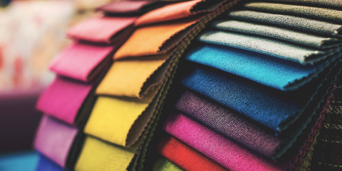 HModaSpA's tweet photo. L'alta #moda nasce dalle nostre mani. #UnoMaglia, una delle controllate di #HModa, è il primo polo b2b dei grandi terzisti del #Lusso. https://t.co/405r1JGhyI https://t.co/8ua8luF0tJ