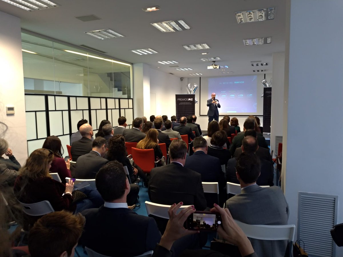 veroski's tweet photo. 10 años que nos han servido para ser líderes de audiencia como medios IT profesionales #PremiosMC18 #TPnet https://t.co/2i34uWi5pV