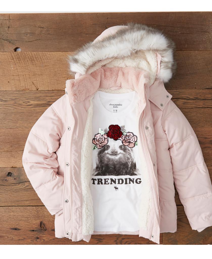 abercrombiekids's tweet image. Cuddly sloths 👌+ cuddly sloths with flower crowns 💯 + cuddly sloths with #flipsequin flower crowns = 🎉🎉🎉

Shop girls: bit.ly/2Ax6I8T