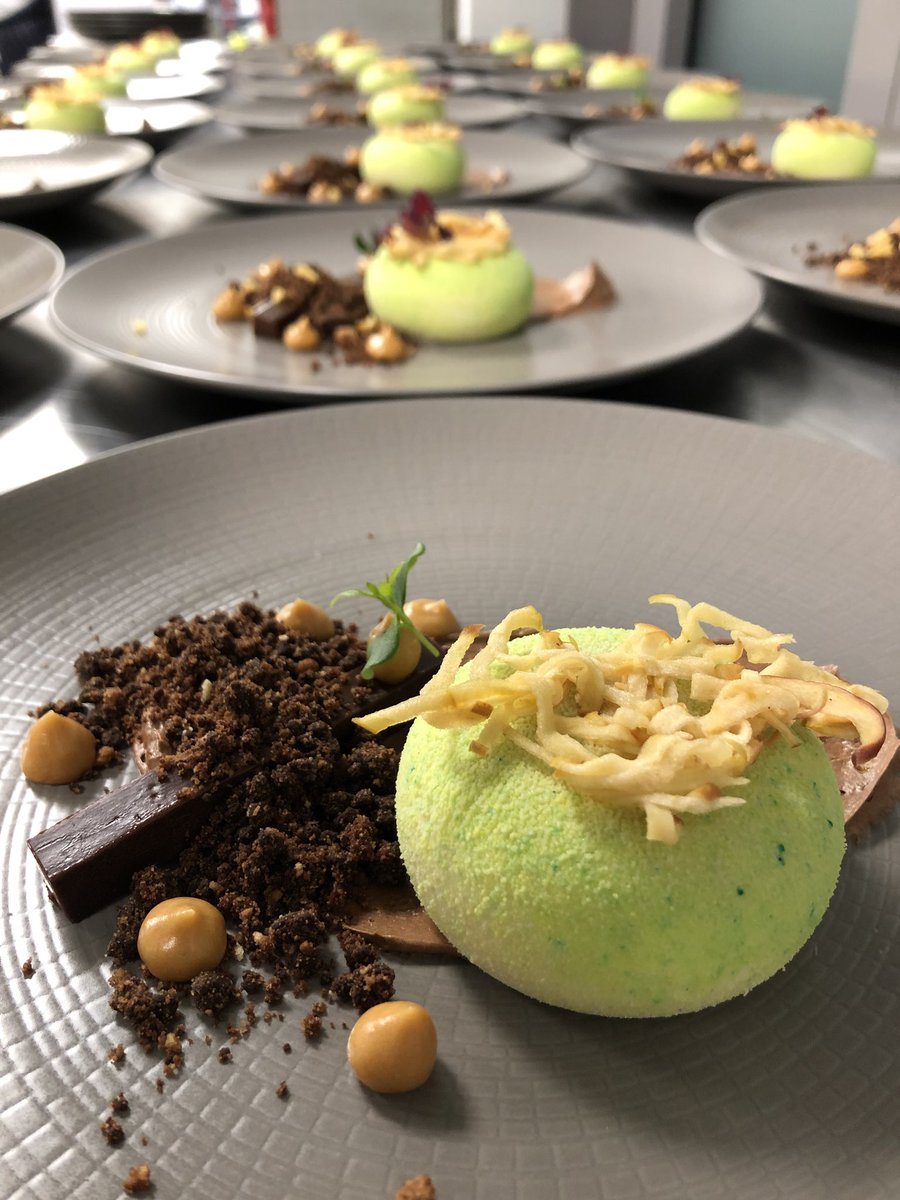 <a href="/JimWealands/">Jim Wealands</a> Orange 🍊 &amp; Citrus chocolate 🍫/ pistachio &amp; exotic cremeux <a href="/magalhaes_helio/">Helio Magalhaes</a> <a href="/thompsonp1/">Peter Thompson</a> <a href="/candiceswebber/">Candice Webber</a> <a href="/Adonakis83/">Andonis Paraskevas</a> <a href="/Dphamily/">Dang Pham</a> <a href="/DPbespokedining/">David Pigram</a> <a href="/MurdochStefan/">Stefan Murdoch</a> <a href="/pierre_the_chef/">pierre schaeffer</a> <a href="/chandco/">CH&CO</a> <a href="/PaulHurrenFIH/">Paul Hurren FIH 🏳️‍🌈</a> <a href="/PavelFrage/">Pavel frage</a> <a href="/pavlovaandcream/">PavlovaAndCream</a> <a href="/chef100/">owen james hurley</a>