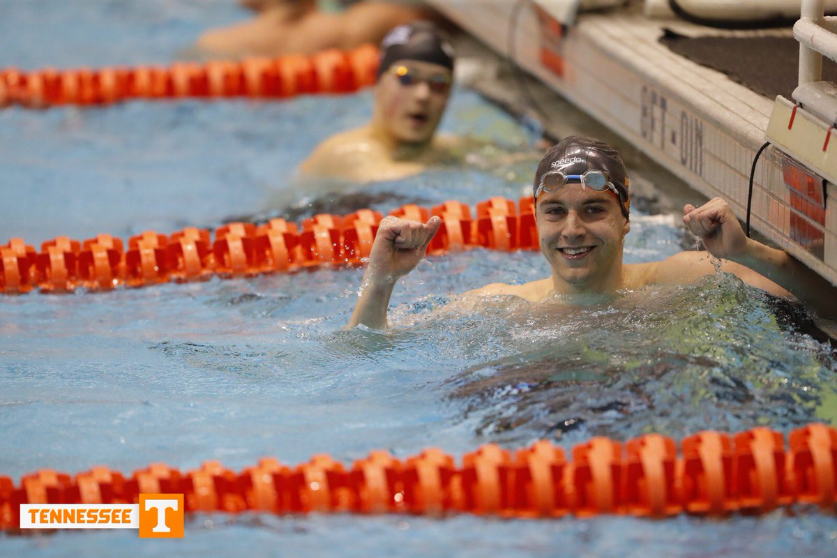 Vol_SwimDive's tweet photo. M 50 Free: Four Vols go below 20 seconds in the prelims! Our finalists --
A: DeCoursey, Coetzee (VFL), Connolly, Reilman, Verhage
B: Raab
C: Powers, Blevins-Boor, Briggs https://t.co/8IMi9Ne8Th